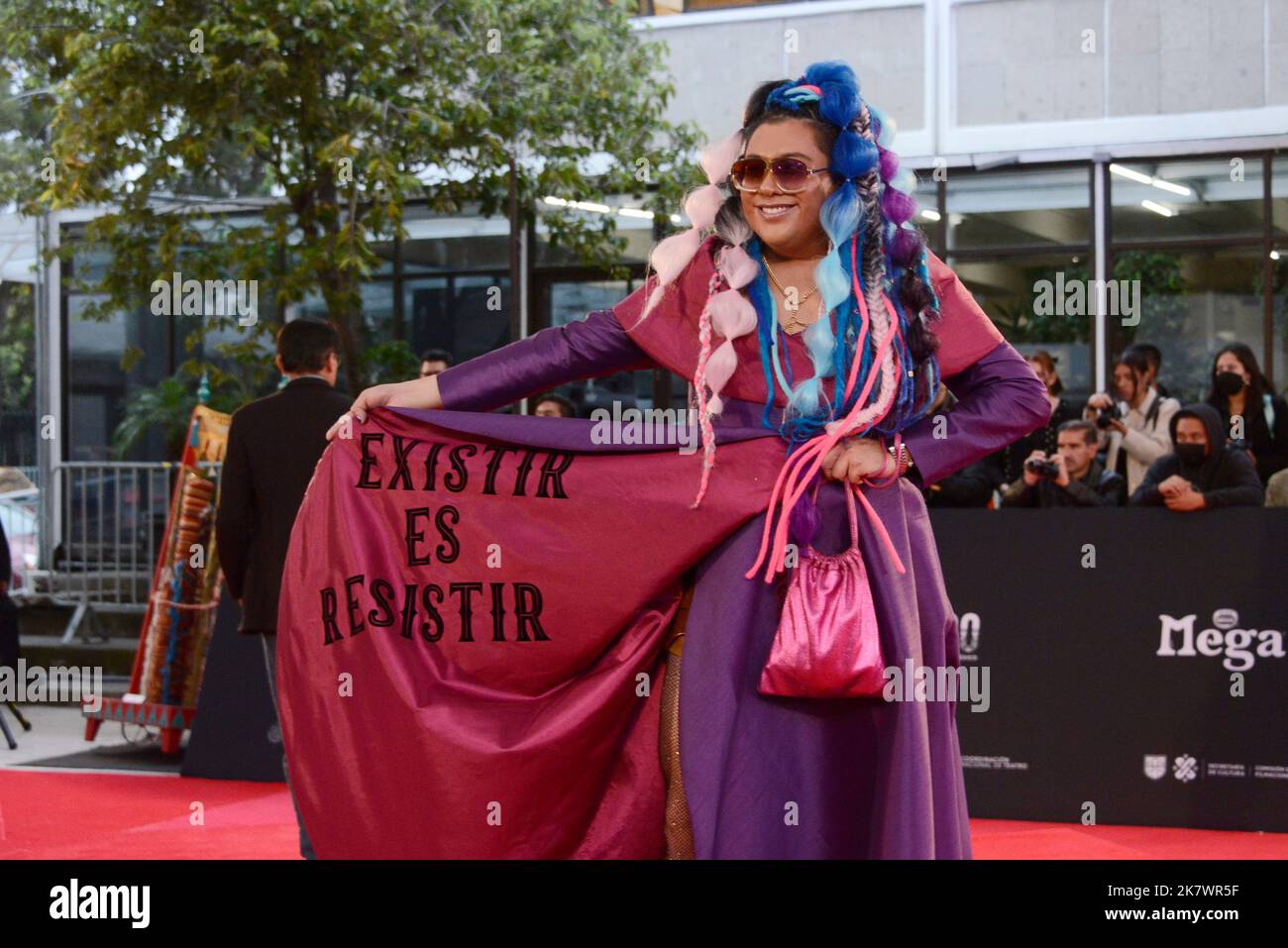 Mexique. 18th octobre 2022. 18 octobre 2022, Mexico, Mexique: Manuna participe au tapis rouge des Metropolitan Theatre Awards 4th (Los Metro) au Centro Cultural del Bosque. Sur 18 octobre 2022 à Mexico, Mexique. (Photo par Carlos Tischler/ Eyepix Group) (photo par Eyepix/Sipa USA) crédit: SIPA USA/Alay Live News Banque D'Images