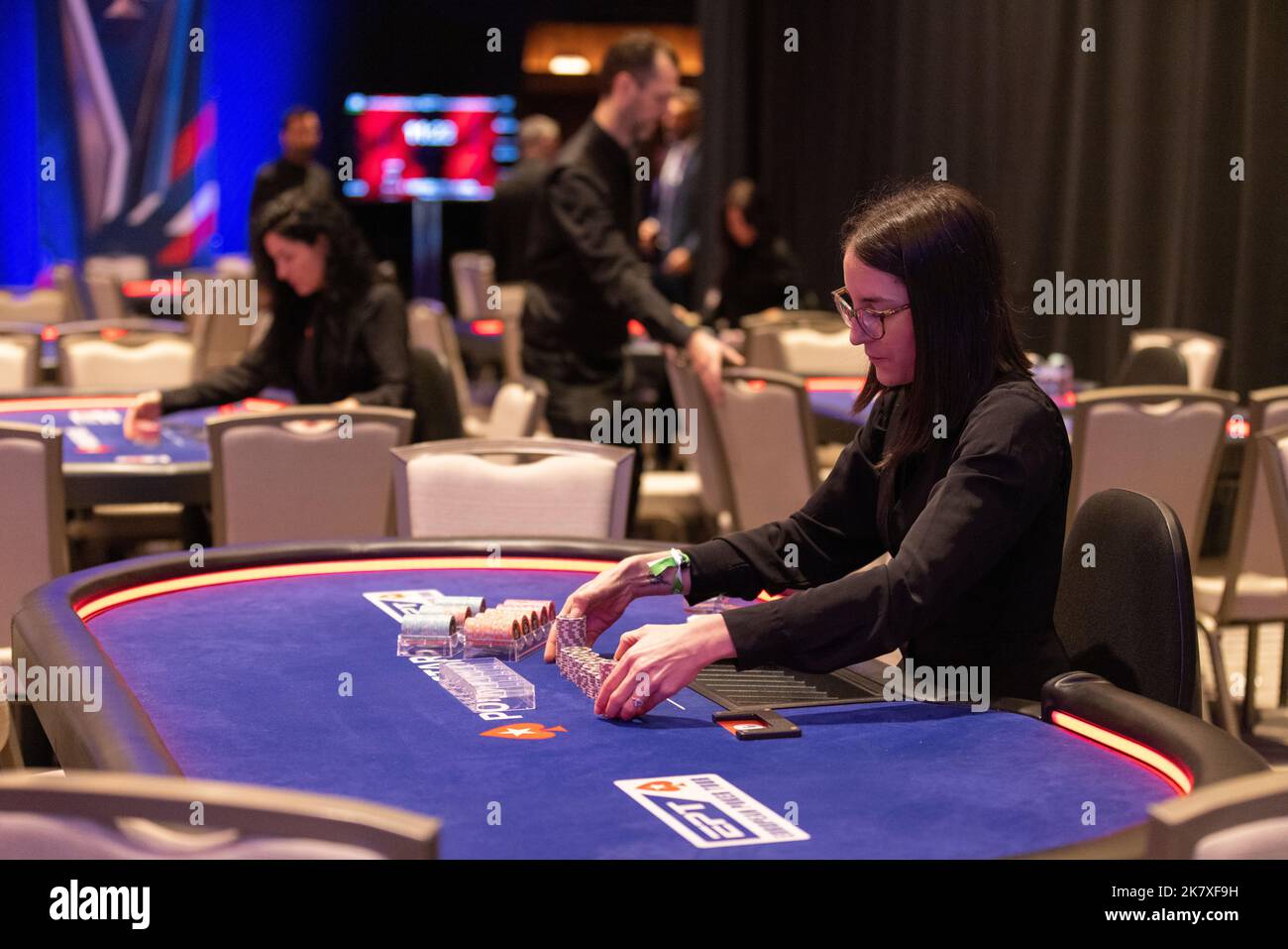 Le Hilton Park Lane de Londres accueille le European Poker Tour. 70 tables de poker avec jusqu'à 700 joueurs seront en action pendant le tournoi jusqu'au 28th octobre. Banque D'Images