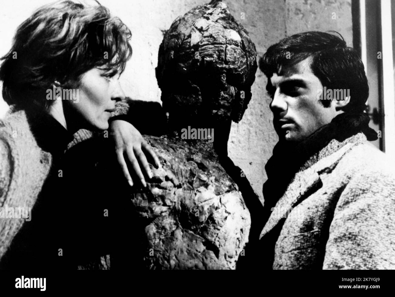 These are the damned 1963 oliver reed Banque de photographies et d ...