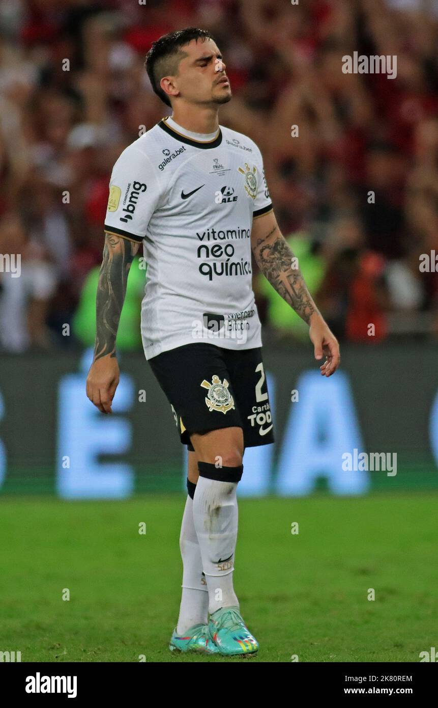 Rio de Janeiro, Brésil. 19th octobre 2022 ; Stade Maracana, Rio de Janeiro, Brésil ; finale Copa do Brasil 2022, Flamengo contre Corinthiens ; Fagner de Corinthiens après le match crédit : Images sportives action plus / Alamy Live News Banque D'Images