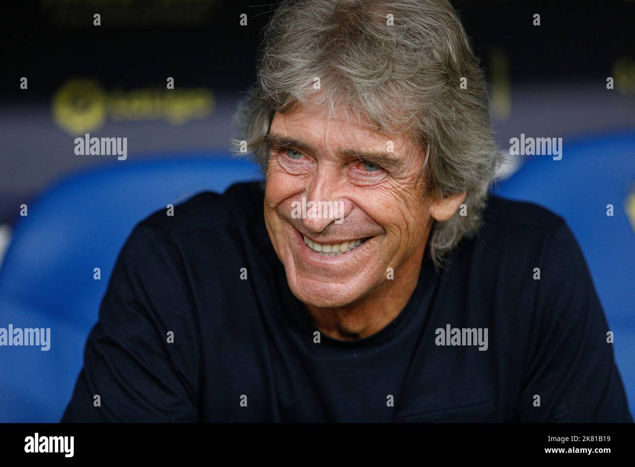 Real Betis entraîneur en chef Manuel Pellegrini pendant le match de la Liga entre Cadix CF et Real Betis joué au stade Nuevo Mirandilla sur 19 octobre 2022 à Cadix, Espagne. (Photo par Antonio Pozo / PRESSIN) Banque D'Images