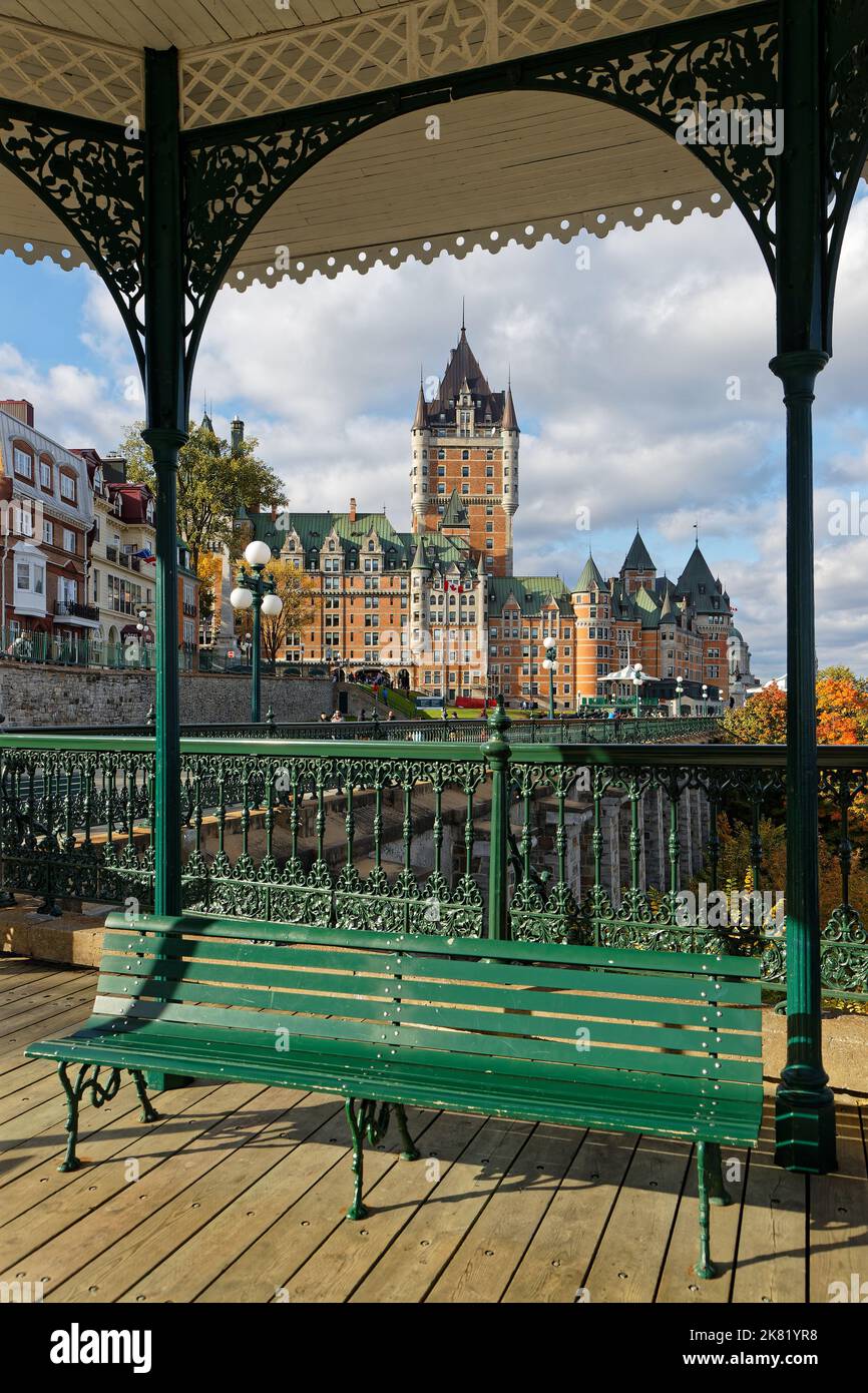 QUÉBEC, CANADA, 8 octobre 2022 : le Château Frontenac est un bâtiment historique conçu par Bruce Price, construit par la compagnie de chemin de fer canadien Pacifique, Banque D'Images