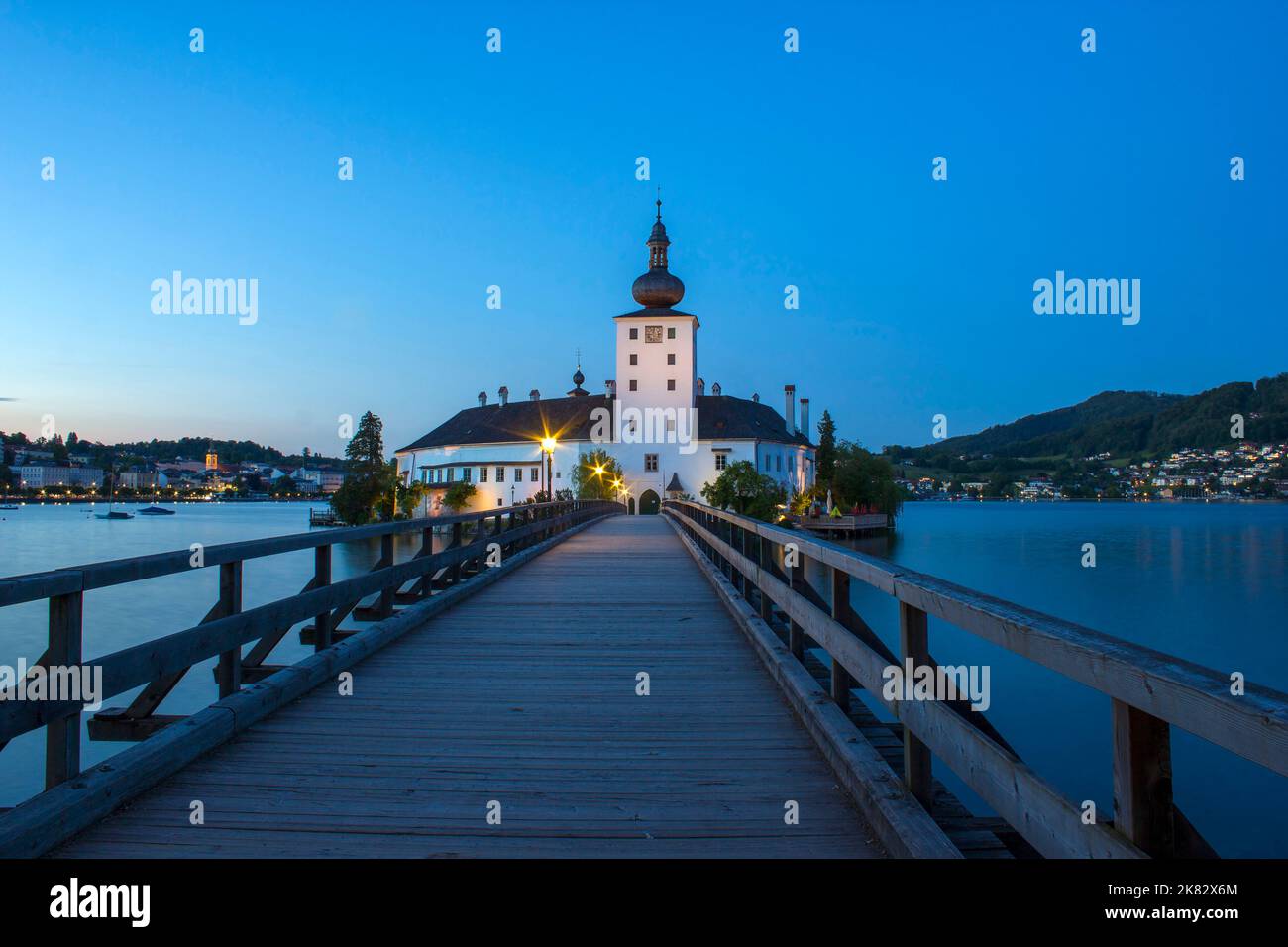 Château d'Orth et lac de Traunsee, Autriche. Schloss Ort est un château autrichien fondé vers l'année 1080 à Gmunden, en Autriche Banque D'Images