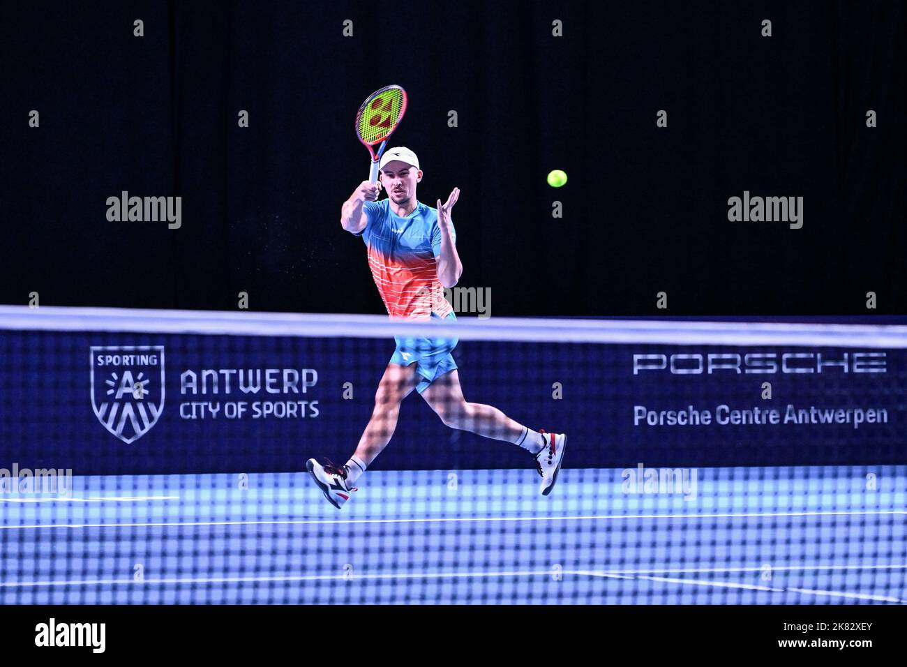 Anvers, Belgique. 20th octobre 2022. Polonais Jan Zielinski photographié en action lors du match de quart de finale masculin entre le couple français Mahut - Roger-Vasselin et le couple polonais - Monaco Nys - Zielinski, au tournoi européen Open de tennis ATP, à Anvers, le jeudi 20 octobre 2022. BELGA PHOTO TOM GOYVAERTS crédit: Belga News Agency/Alay Live News Banque D'Images