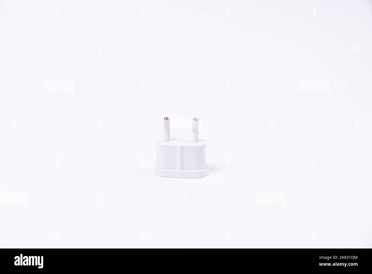 Adaptateur ou concentrateur USB de type C avec divers accessoires : poignées, hdmi, ethernet, VGA DP HDMI, câbles. Divers câbles de conversion pour ordinateurs et smartp Banque D'Images