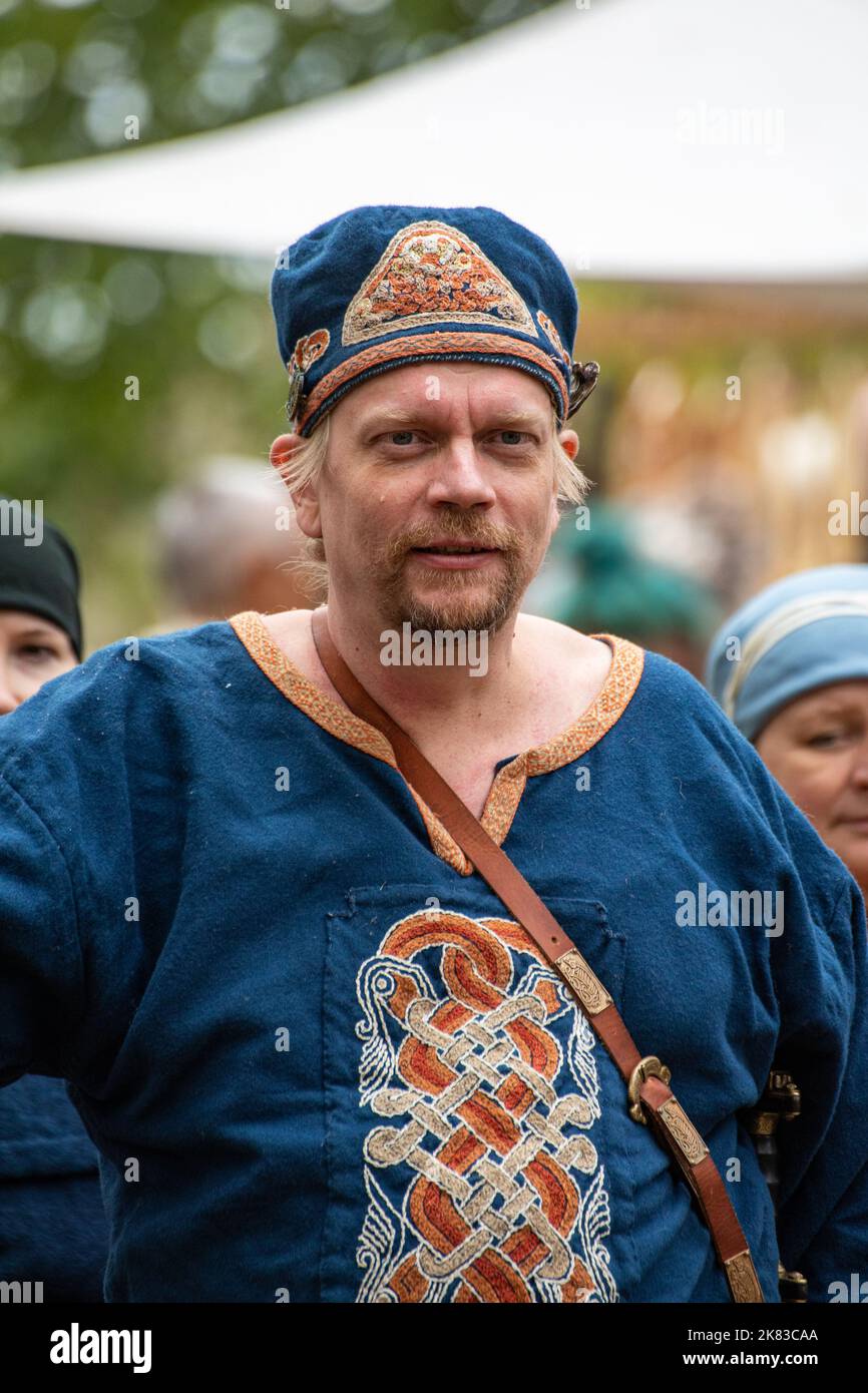 Réacteur mâle à Pukkisaari reconstitution du marché de l'âge du fer dans le district de Vähä-Meilahti à Helsinki, en Finlande Banque D'Images