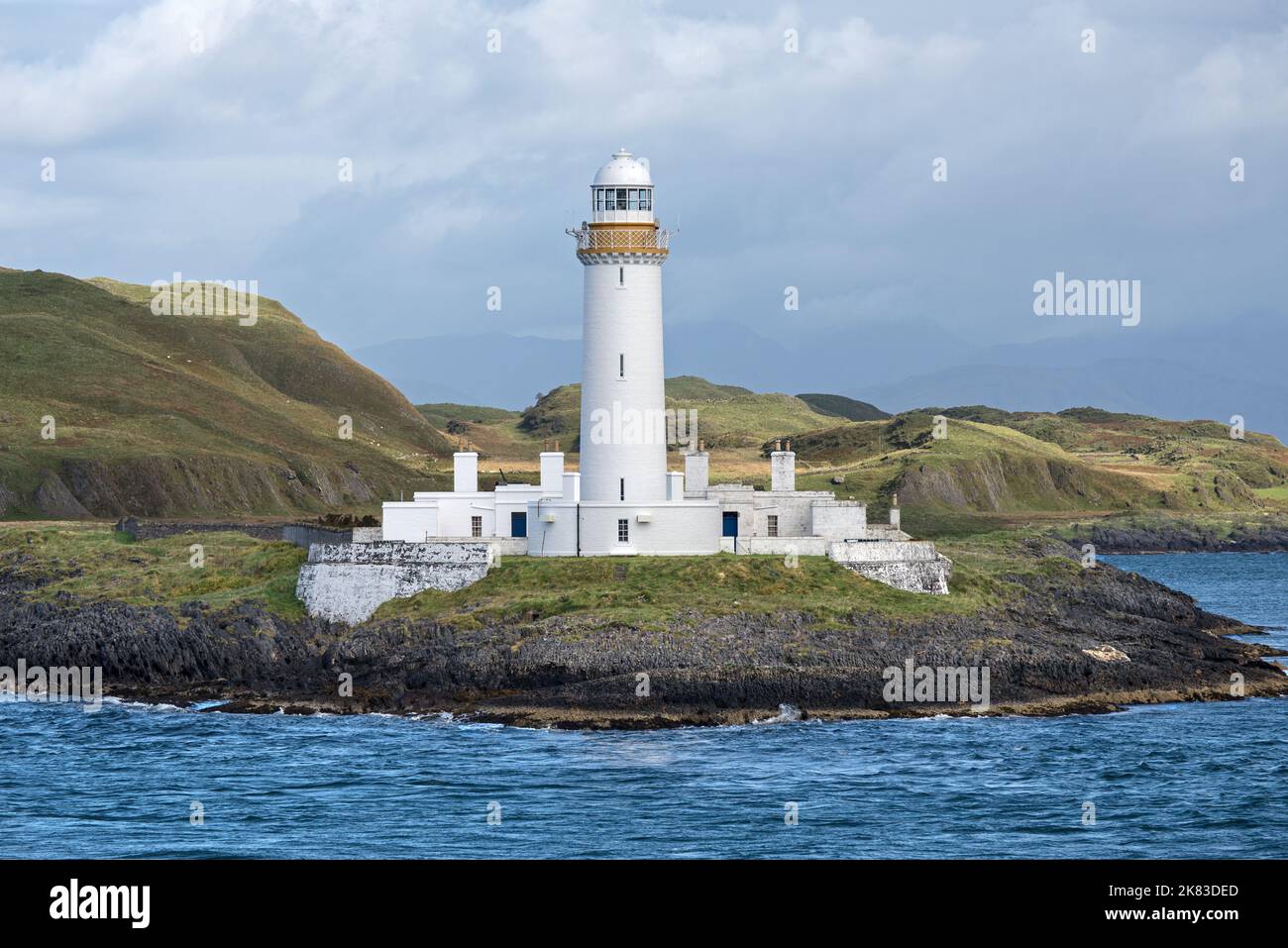 Le phare Lismore, construit en 1833 par Robert Stevenson, sur le Musdile d'Eilean dans le Firth de Lorn, Argyll et Bute, Écosse, Royaume-Uni. Banque D'Images