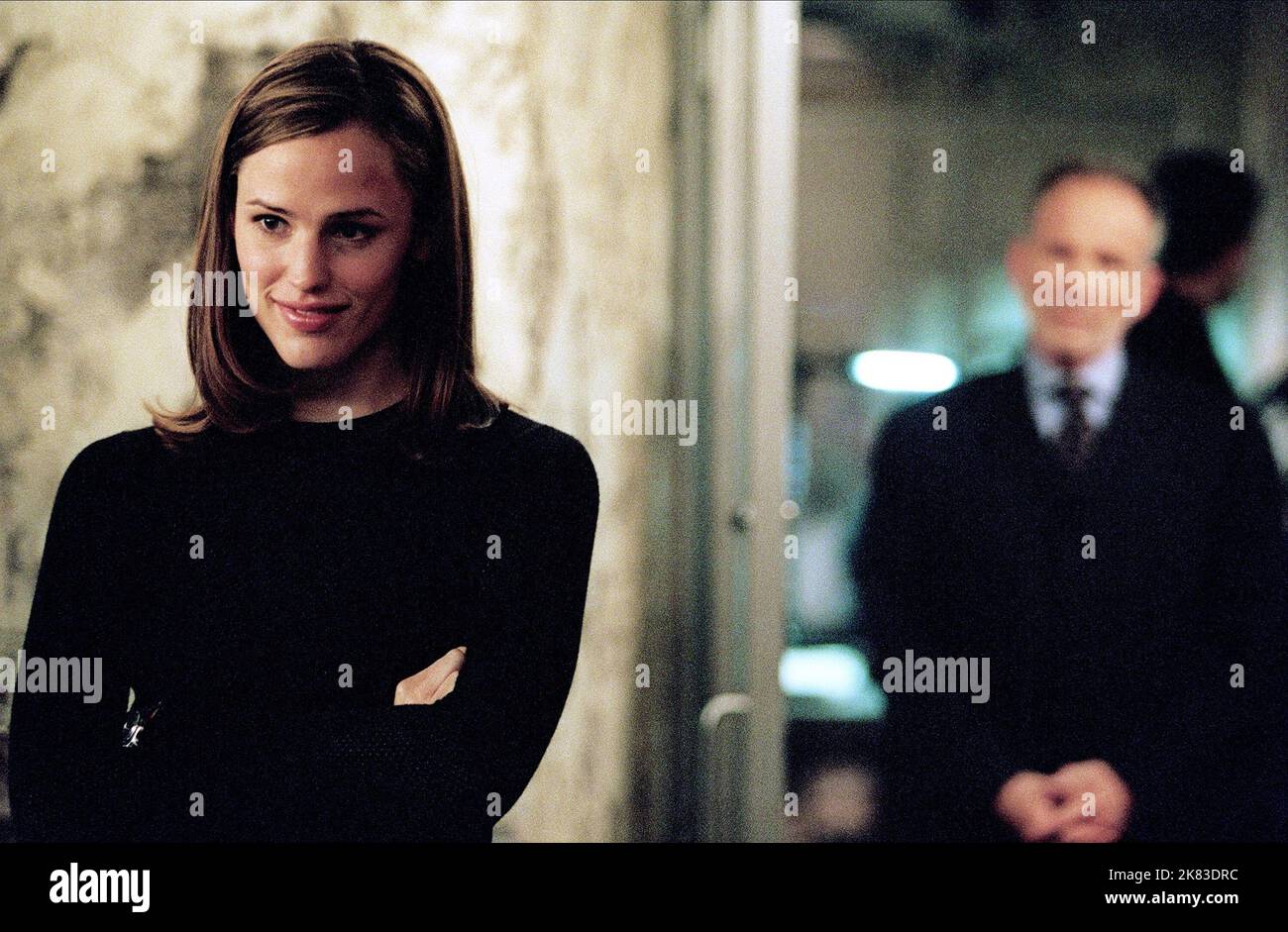 Jennifer Garner Television: Alias : saison 1 (série TV) personnages: Sydney Bristow USA 2001-2006, / 1. Staffel, saison 1 30 septembre 2001 **AVERTISSEMENT** cette photographie est destinée à un usage éditorial seulement et est le droit d'auteur de TOUCHSTONE TELEVISION et/ou le photographe assigné par la Société de film ou de production et ne peut être reproduite que par des publications dans le cadre de la promotion du film ci-dessus. Un crédit obligatoire pour LA TÉLÉVISION TOUCHSTONE est requis. Le photographe doit également être crédité lorsqu'il est connu. Aucune utilisation commerciale ne peut être accordée sans l'autorisation écrite de la Société du film. Banque D'Images