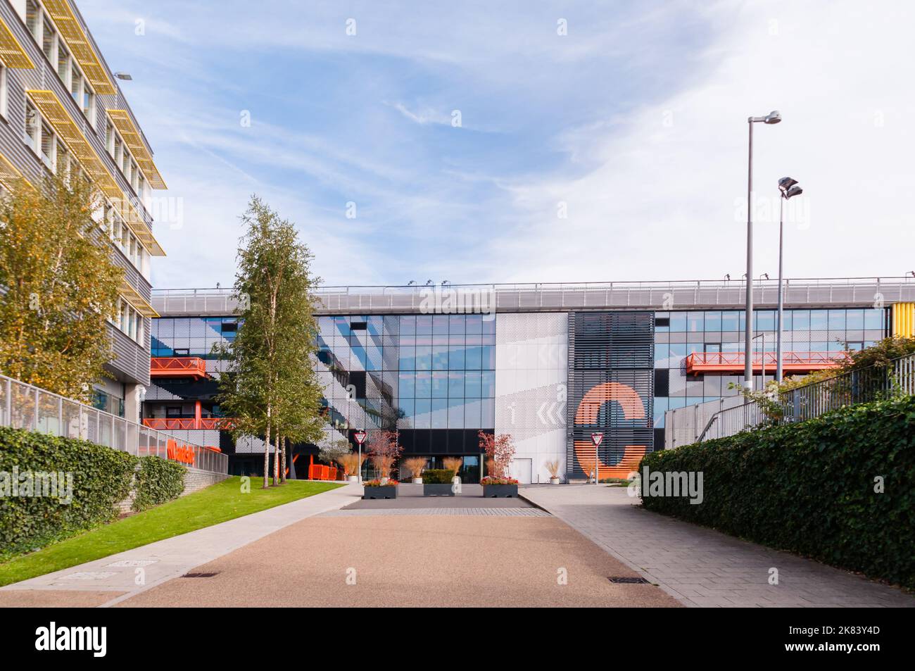 Ici, complexe médiatique et parc technologique de l'est situé près du parc olympique de l'est de Londres, Hackney Wick Banque D'Images