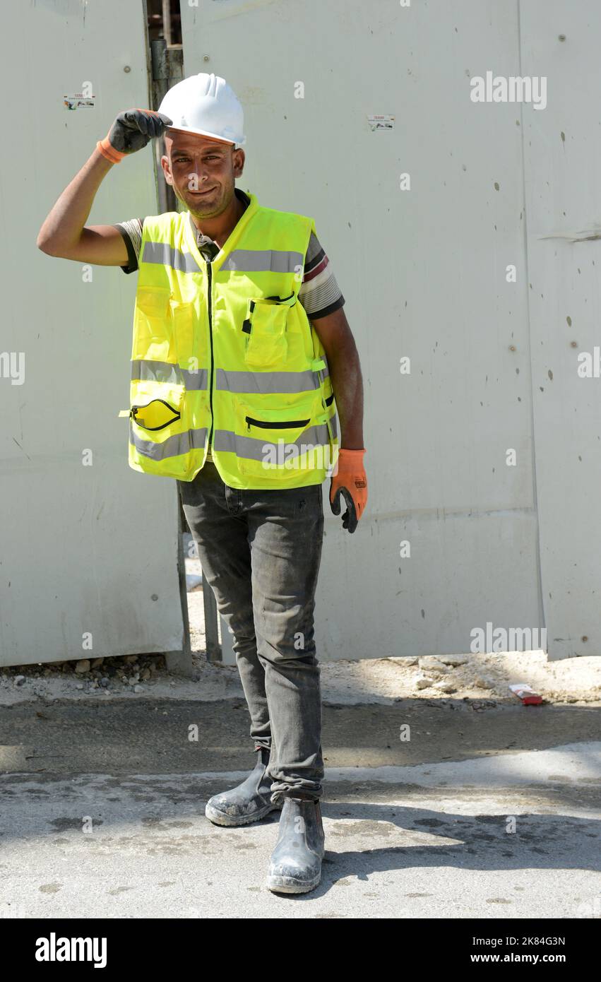 Portrait d'un travailleur de la construction pris à Jerusaelm, Israël. Banque D'Images