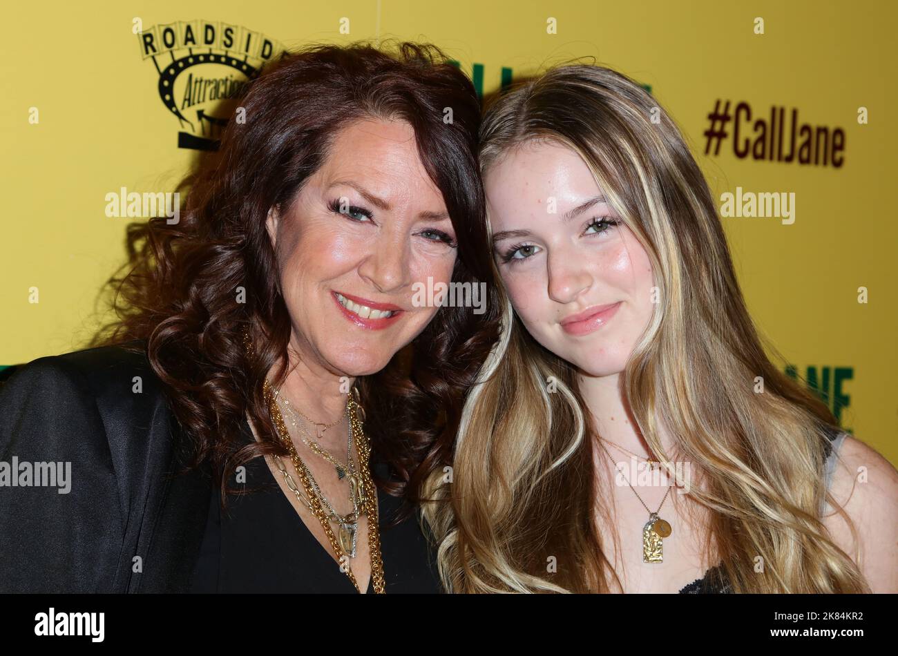 Los Angeles, États-Unis. 20th octobre 2022. Joely Fisher, True Harlow Fisher arrive à la première d'appel de Jane qui s'est tenue au Centre de Skirball à Los Angeles, CA, jeudi, 20 octobre . (Photo de Juan Pablo Rico/Sipa USA) crédit: SIPA USA/Alay Live News Banque D'Images