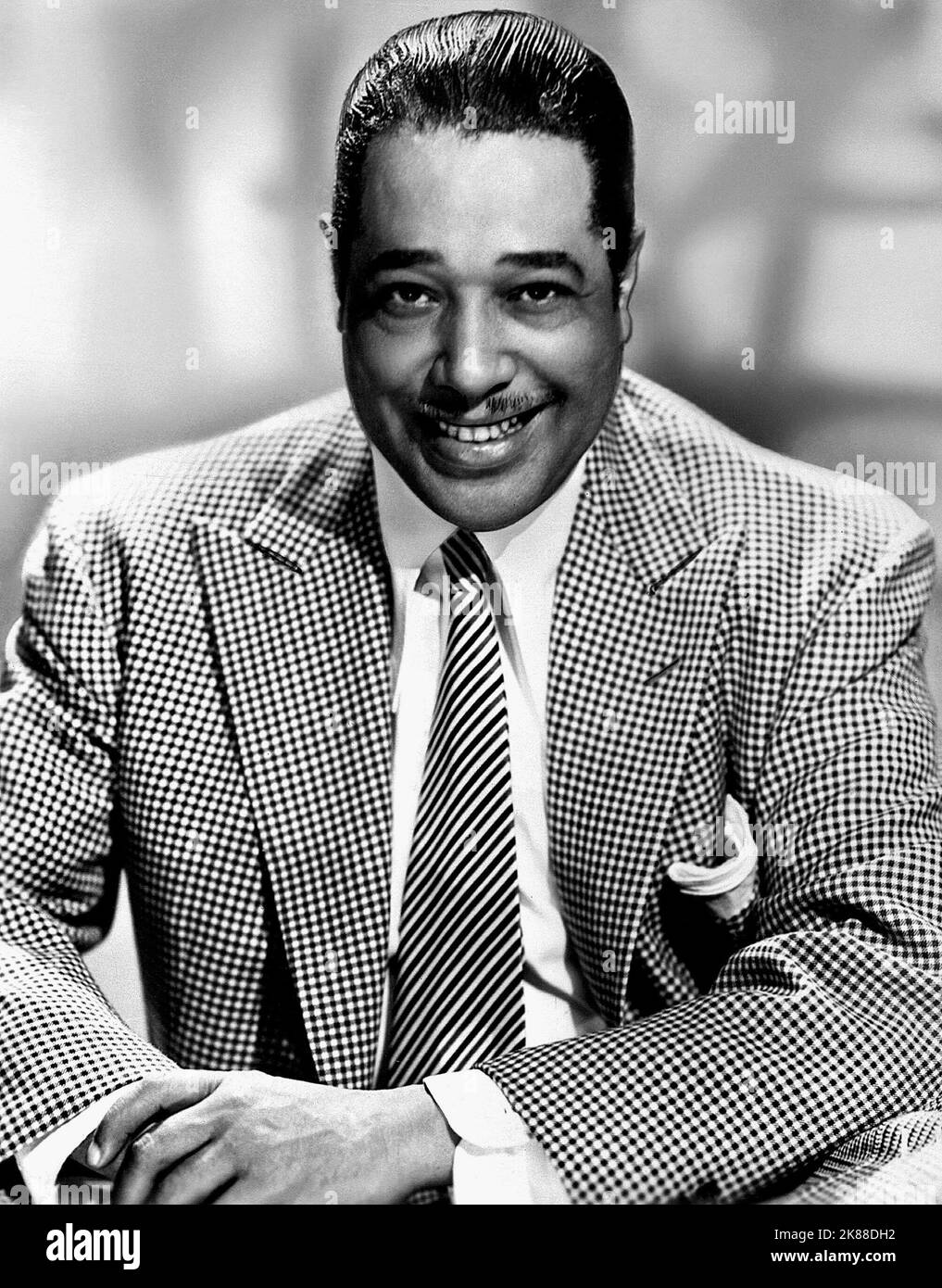 Duke Ellington A Hole in the Head 01 mai 1946 **AVERTISSEMENT** cette photographie est réservée à un usage éditorial et est protégée par les droits d'auteur de The film Company et/ou du photographe désigné par The film or production Company. Elle ne peut être reproduite que par des publications dans le cadre de la promotion du film ci-dessus. Un crédit obligatoire à The film Company est requis. Le photographe doit également être crédité lorsqu'il est connu. Aucune utilisation commerciale ne peut être accordée sans autorisation écrite de The film Company. Banque D'Images