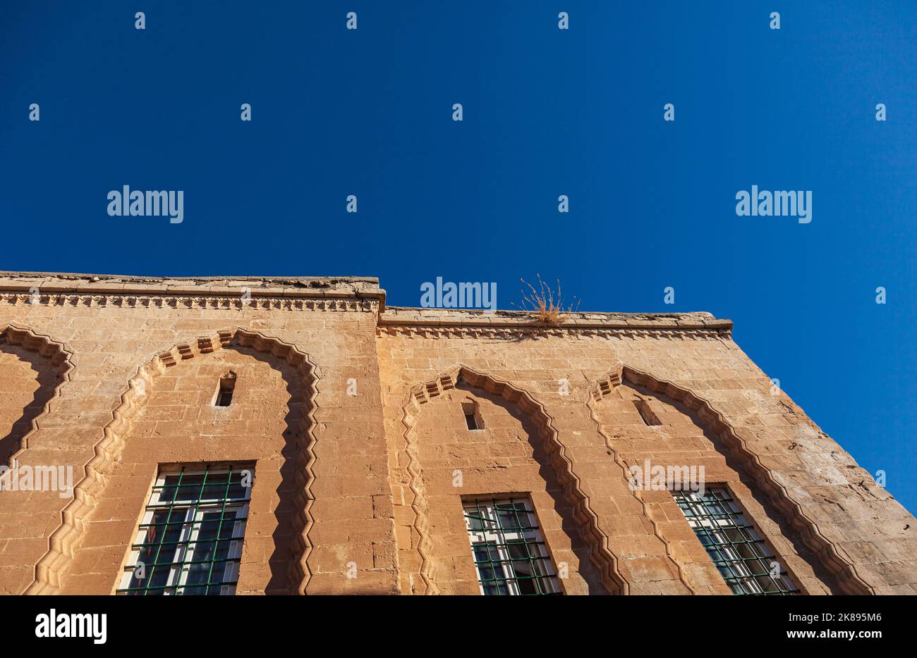 Midyat, Mardin, Turquie - octobre 2022 : célèbre maison d'hôtes Midyat dans la ville de Midyat, province de Mardin. Architecture traditionnelle Banque D'Images