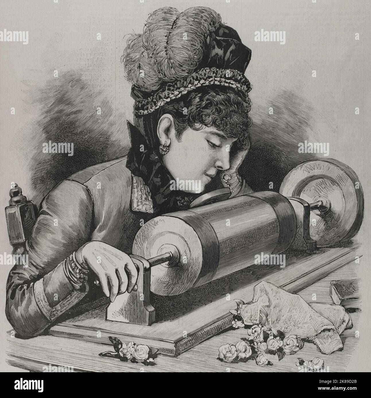 Un chant prima donna en utilisant le récepteur phonographe d'Edison. Banque D'Images