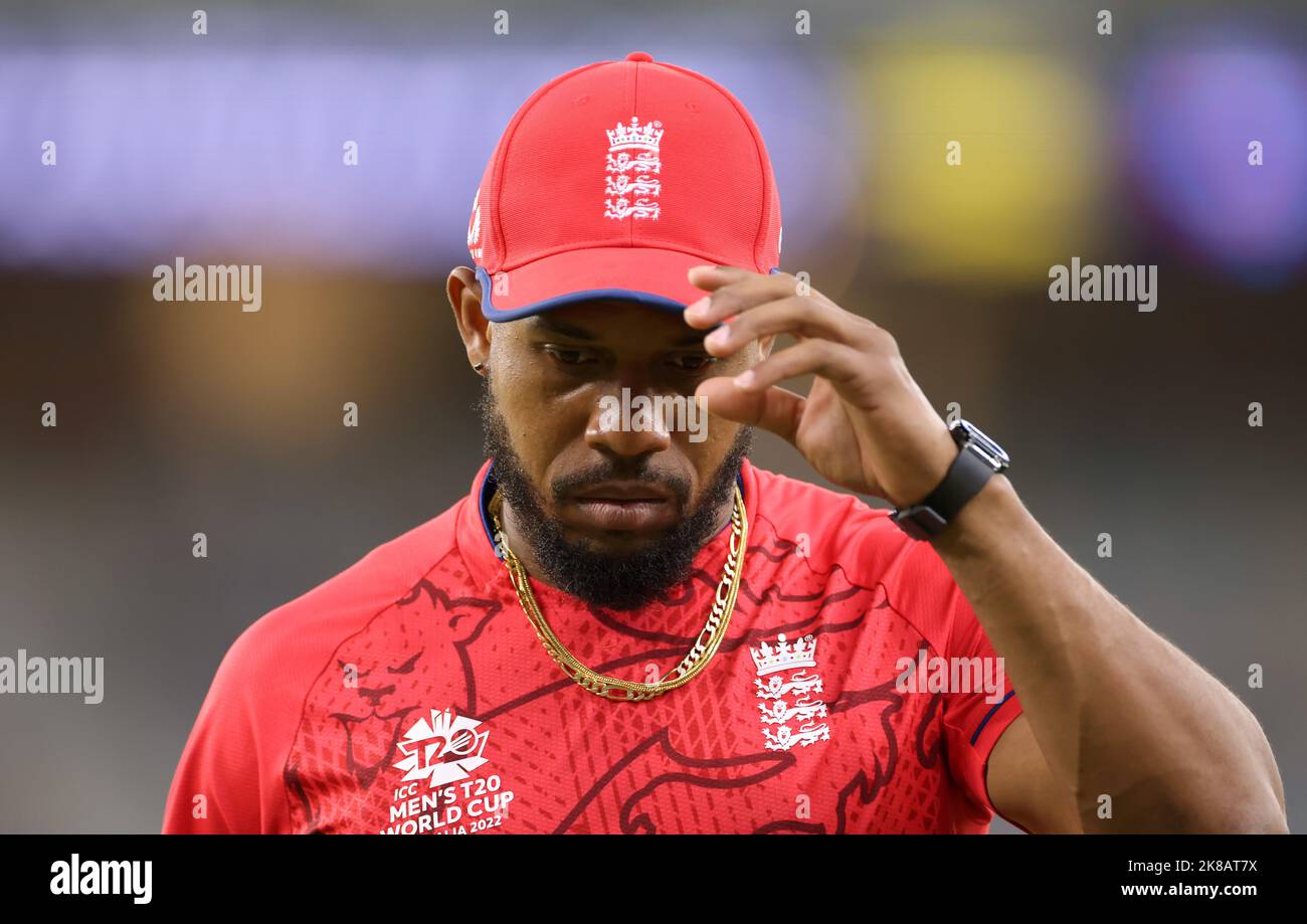 Chris Jordan d'Angleterre lors du match de groupe de la coupe du monde T20 de l'ICC pour Homme au stade Optus, à Perth. Date de la photo: Samedi 22 octobre 2022. Banque D'Images