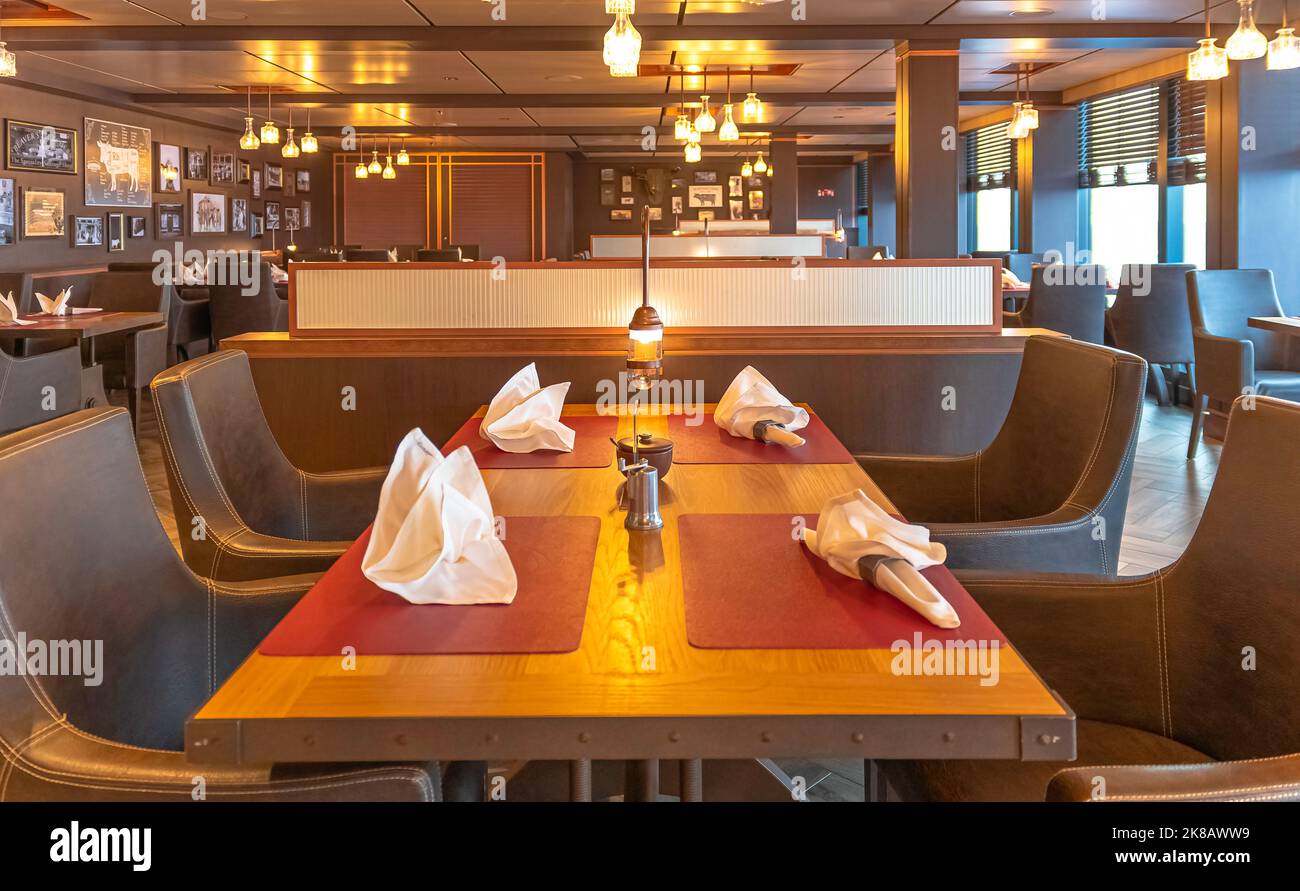 Vue sur le restaurant Butcher's Cut à l'intérieur du navire de croisière MSC Seaside et du bateau de croisière MSC Cruises sur 15 juillet 2021. Banque D'Images Vue sur le restaurant Butcher's Cut à l'intérieur du navire de croisière MSC Seaside et du bateau de croisière MSC Cruises sur 15 juillet 2021. Banque D'Images