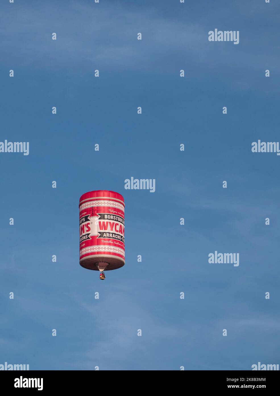 Sint Niklaas, Belgique, 04 septembre 2022, ballon à air chaud de forme spéciale du produit belge, sphères de sucre dur de la société Camille Wyckmans Banque D'Images