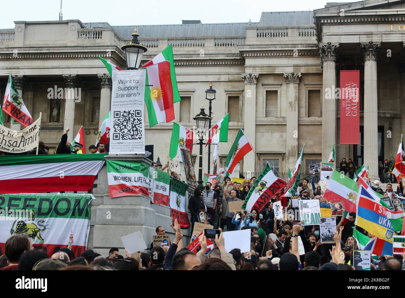 manifestation pro-démocratie en iran à trafalgar square londres angleterre royaume-uni octobre 22nd 2022 Banque D'Images