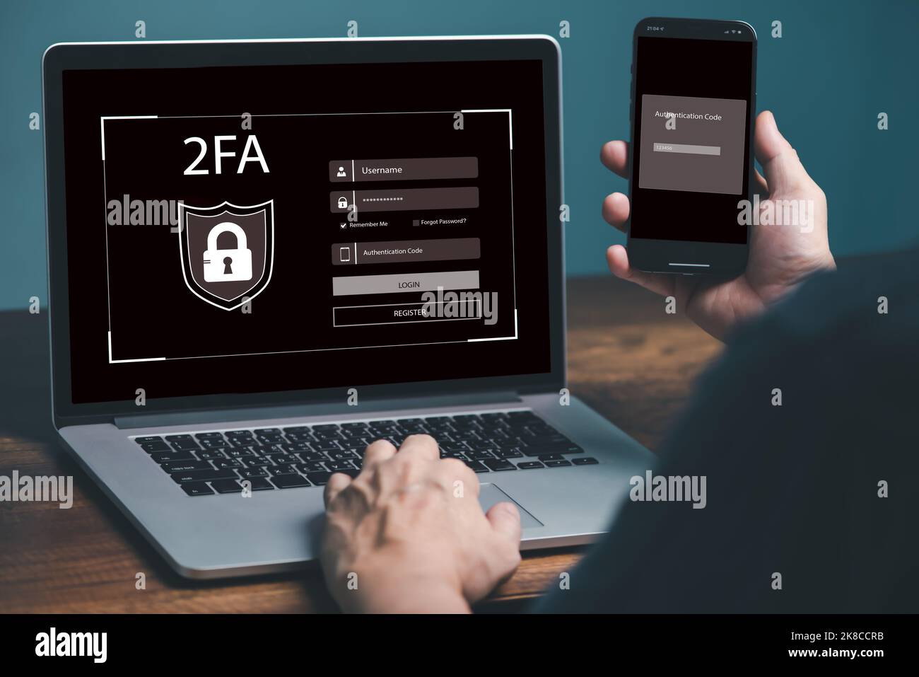 Protection de la vie privée de sécurité du cyberespace personnel en ligne données avec 2FA, deux-facteurs, sécurité du réseau Internet, confidentialité des données chiffrées protéger cyber hack Banque D'Images