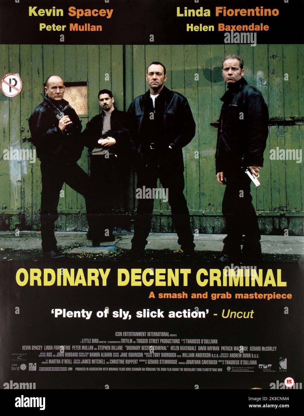 David Hayman, Colin Farrell, Kevin Spacey & Peter Mullan Poster film: Ordinaire décent Criminal (IRL/UK/USA/DE 2000) personnages: Tony Brady,Alec (comme Colin Farrel),Michael Lynch & Director: Thaddeus O'Sullivan 07 janvier 2000 **AVERTISSEMENT** cette photographie est destinée à un usage éditorial exclusif et est le copyright de TRIGGER STREET PRODUCTIONS et/ou le photographe assigné par la Société de film ou de production et ne peut être reproduite que par des publications dans le cadre de la promotion du film ci-dessus. Un crédit obligatoire pour DÉCLENCHER DES PRODUCTIONS DE RUE est requis. Le photographe doit également être crédité wh Banque D'Images