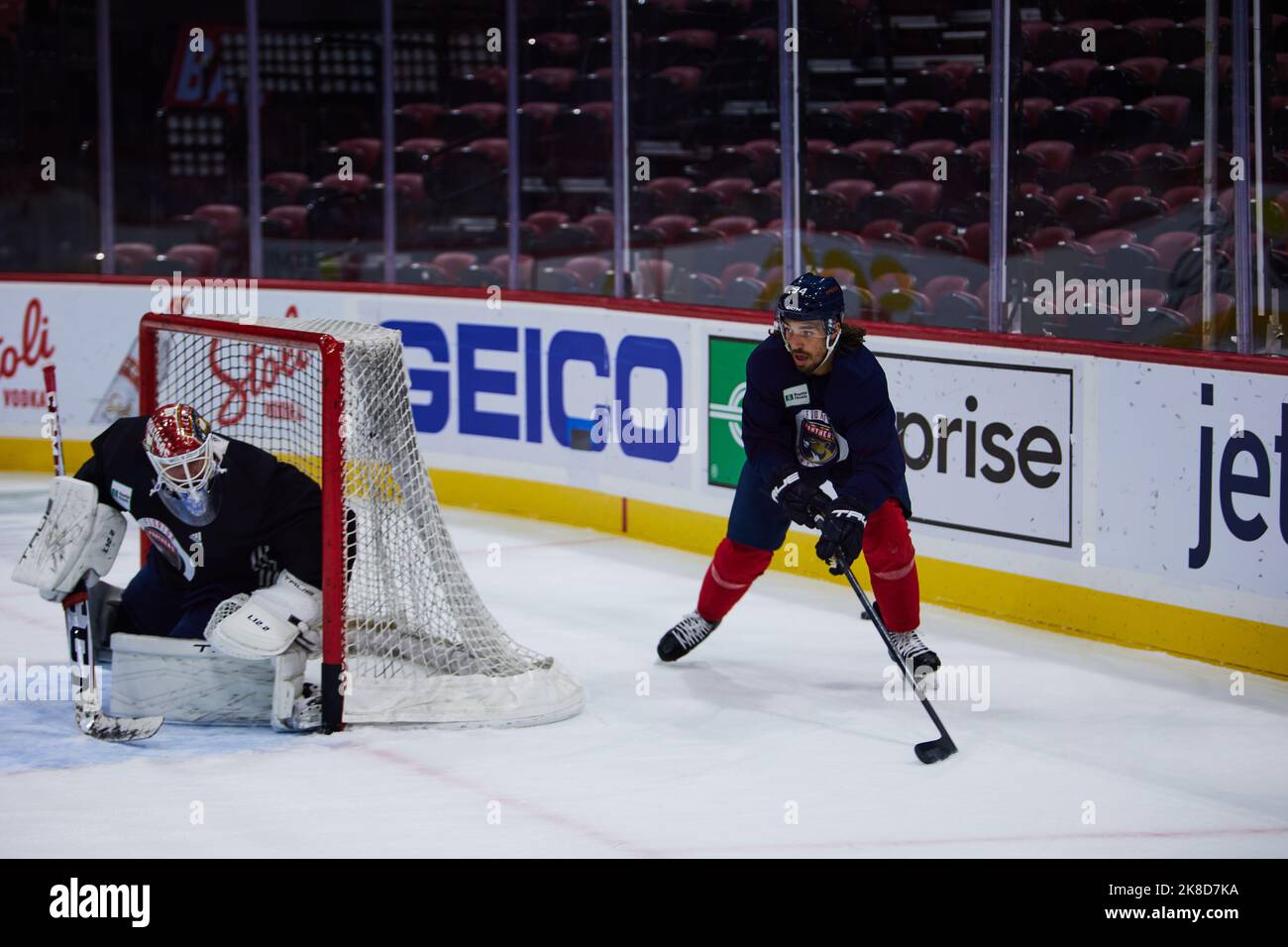 L'équipe de la LNH Florida Panthers ouvre la nouvelle saison 2022-23 lors de l'entraînement à domicile au stade FLA Live Arena de Sunrise, en Floride, aux États-Unis Banque D'Images