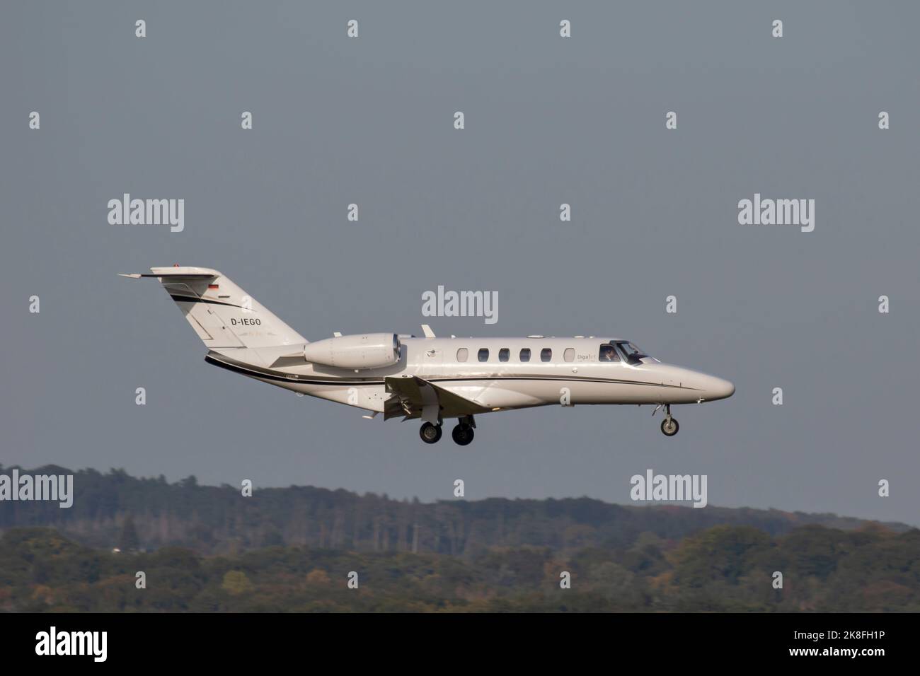 D-IEGO Cessna 525 CitationJet CJ2+ aéroport de Cologne Bonn 12/10/2022 EDSK CGN Banque D'Images