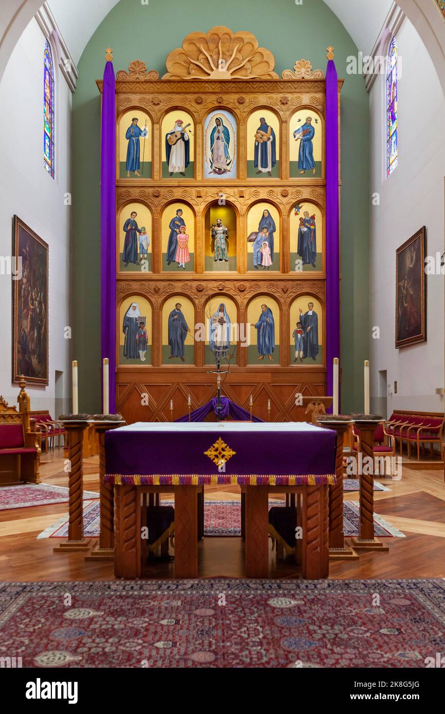 La Cathédrale Basilique Saint François d'Assise - Catedral basílica de San Francisco de Asís à Santa Fe, Nouveau Mexique autel écran, un reredos, était cr Banque D'Images