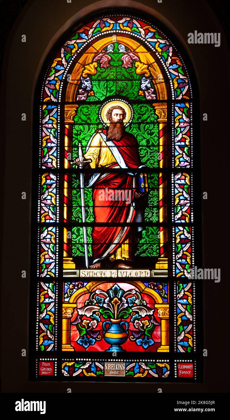 Vitrail veuve représentant Saint Paul dans la Cathédrale Basilique Saint François d'Assise en 1887 - Catedral basílica de San Francisco de Asís à Santa Banque D'Images