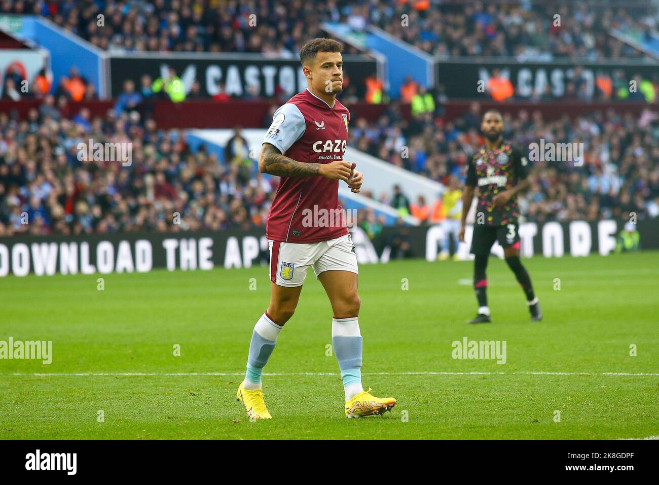 Birmingham, Royaume-Uni. 22nd octobre 2022. Philippe Coutinho d'Aston Villa (23) lors du match de Premier League entre Aston Villa et Brentford à Villa Park, Birmingham, Angleterre, le 23 octobre 2022. Photo de Mick Haynes. Utilisation éditoriale uniquement, licence requise pour une utilisation commerciale. Aucune utilisation dans les Paris, les jeux ou les publications d'un seul club/ligue/joueur. Crédit : UK Sports pics Ltd/Alay Live News Banque D'Images Birmingham, Royaume-Uni. 22nd octobre 2022. Philippe Coutinho d'Aston Villa (23) lors du match de Premier League entre Aston Villa et Brentford à Villa Park, Birmingham, Angleterre, le 23 octobre 2022. Photo de Mick Haynes. Utilisation éditoriale uniquement, licence requise pour une utilisation commerciale. Aucune utilisation dans les Paris, les jeux ou les publications d'un seul club/ligue/joueur. Crédit : UK Sports pics Ltd/Alay Live News Banque D'Images