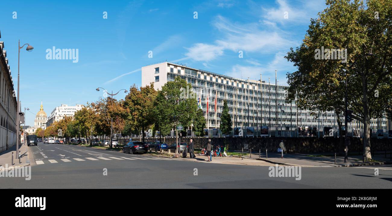 Siège de l'UNESCO et Hôtel des Invalides à Paris, France Banque D'Images