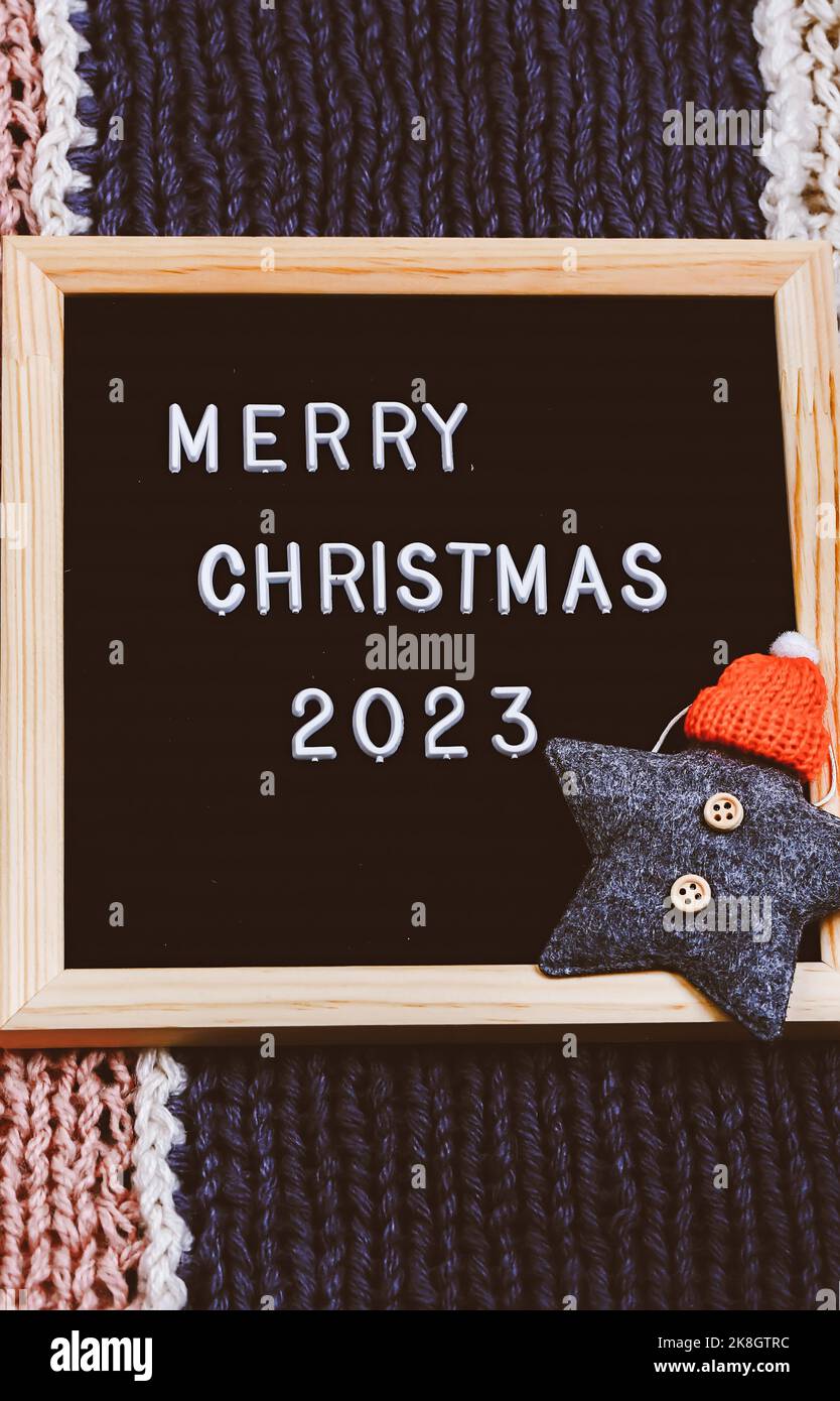 Joyeux noël et bonne année 2023 Banque de photographies et d’images à