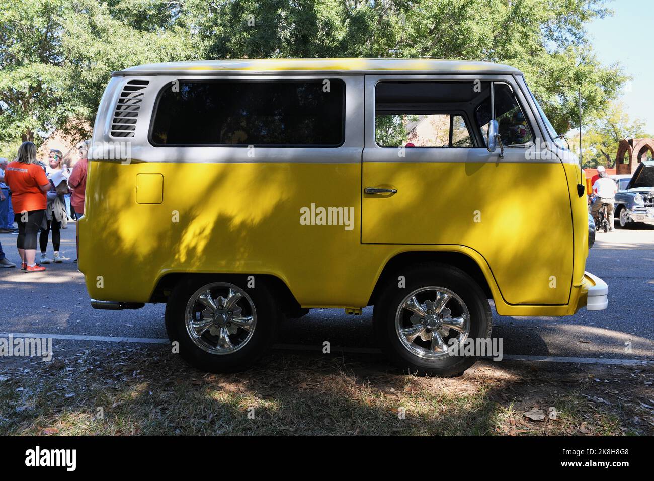 Bus VW jaune Banque D'Images
