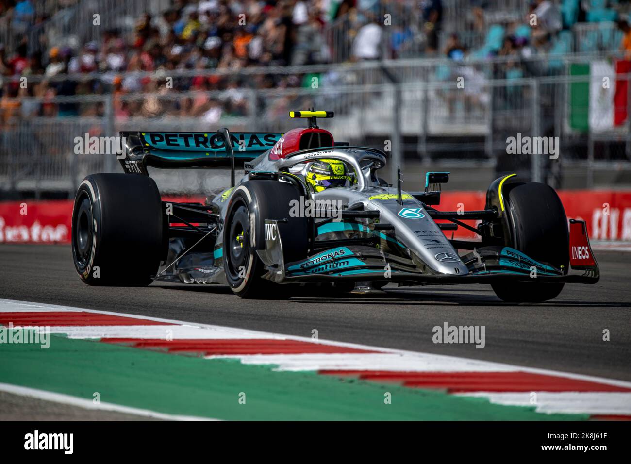 Austin, Texas, États-Unis, 24th Oct 2022, Lewis Hamilton, Du Royaume-Uni concurrence pour Mercedes AMG . Journée de course, tour 19 du championnat de Formule 1 2022. Crédit : Michael Potts/Alay Live News Banque D'Images