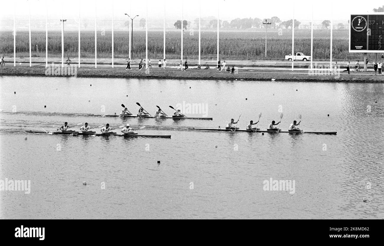 Mexique Jeux Olympiques de 19681025 au Mexique 1968. Les pagayeurs de kayak qui sur leur chemin à l'or à 1000 mètres (K4 1000 m). En bateau # 6 de H: Steinar Amundsen, Egile Søby, Tore Berger et Jan Johansen. Photo: NTB Banque D'Images