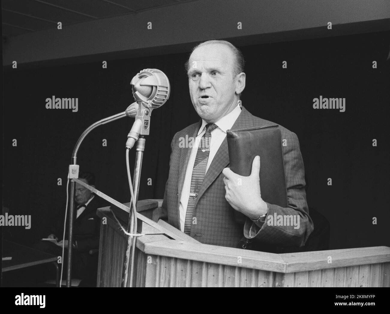 drammen-19620331-fr-re-aage-samuelsen-de-maran-ata-et-auteur-arnulf