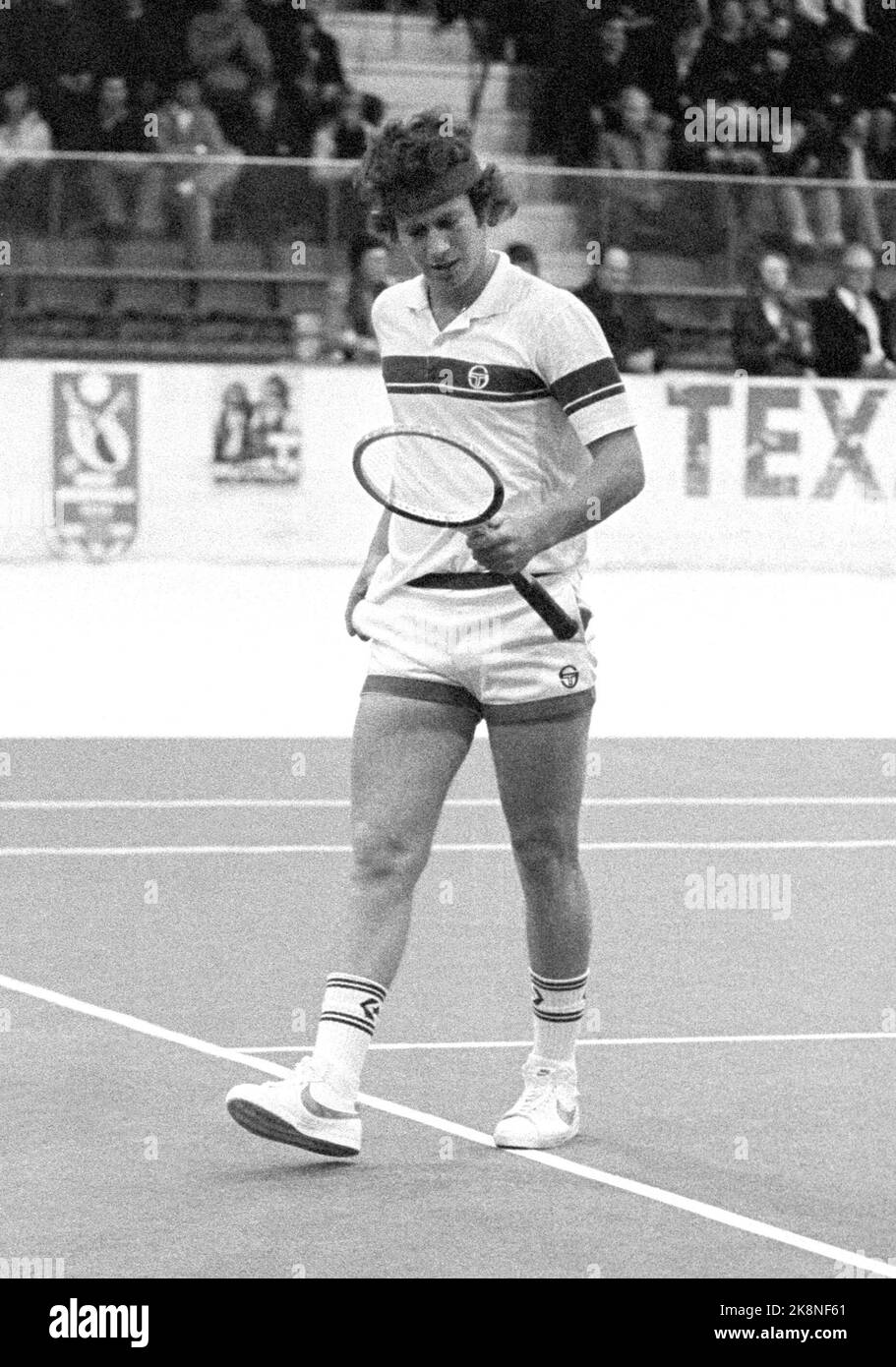 Photo Publicitaire Légendes Du Tennis : Björn Borg Et John McEnroe - Format 8x10 Pouces