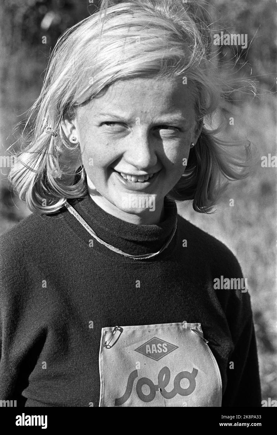 196510: Ingrid Thoresen, coureur d'orientation, octobre 1965. /Ingrid Hadler / photo: NTB / NTB Banque D'Images