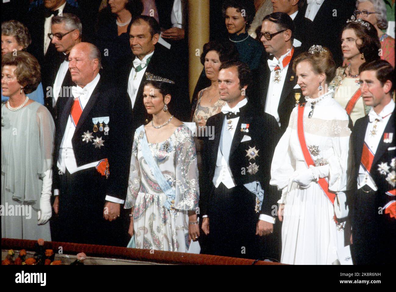 Oslo 19780701. Roi Olav 75 ans. Ici, de la représentation de la fête au Théâtre national pendant la célébration du roi Olav 75 ans. Par ex. Le prince Carl et la princesse Kristine Bernadotte de Suède, la reine Silvia, le roi Carl Gustaf, la reine Margrethe du Danemark et le prince Charles du pays de Galles. Photo: Bjørn Sigurdsøn NTB / NTB Banque D'Images