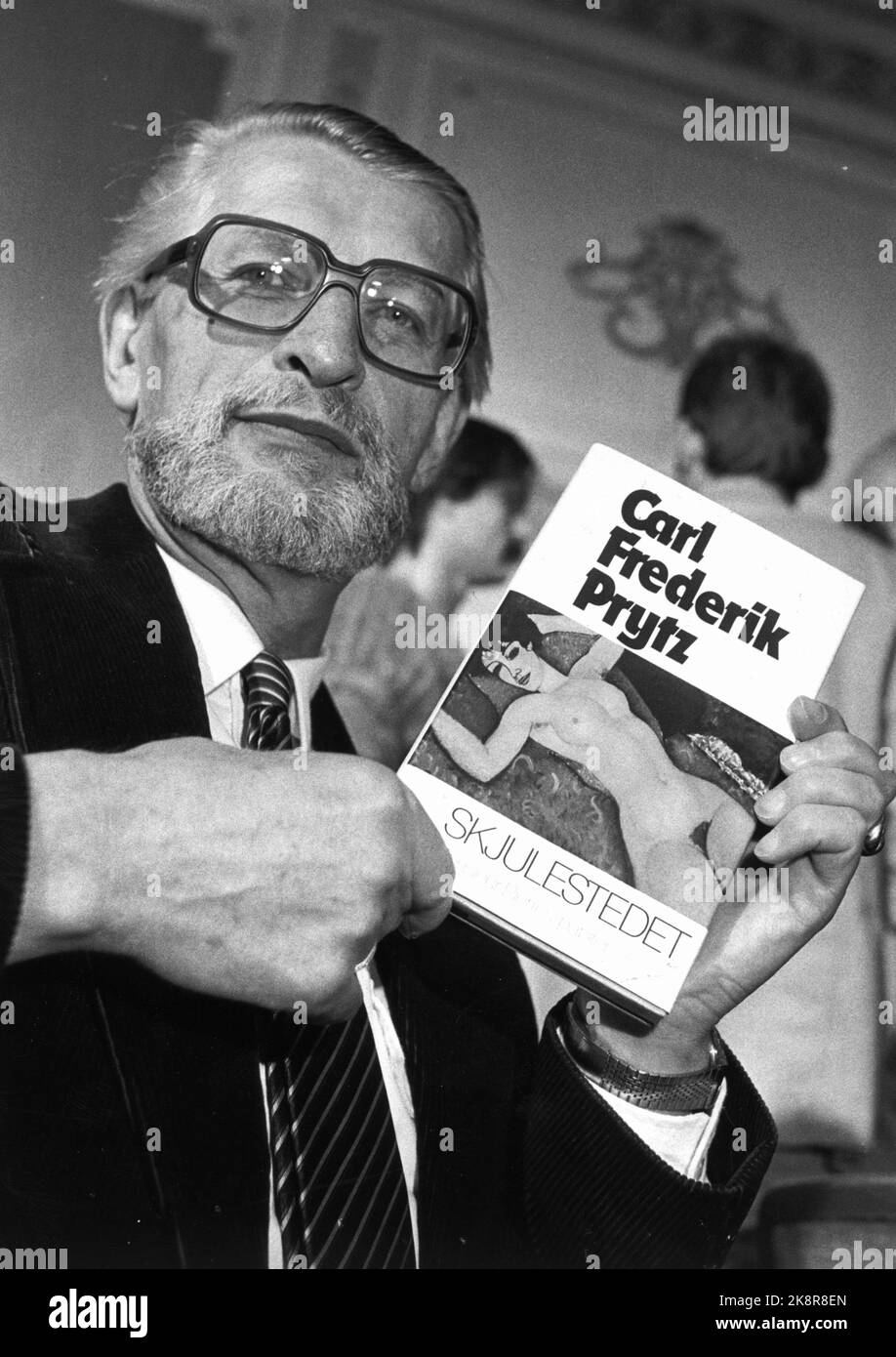 Oslo 20020305: Le parolier, auteur et traducteur Carl Frederik Prytz. Prytz a caractérisé les lyriques norvégiens tout au long de la période d'après-guerre. Photo: Henrik Laurvik Banque D'Images