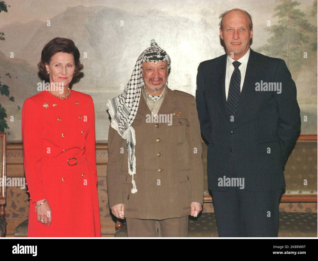 Oslo 1996. Le Président palestinien Yasser Arafat lors d'une visite officielle en Norvège. Ici dans le public au château du roi Harald et de la reine Sonja. Numériser la photo : Erik Johansen Banque D'Images