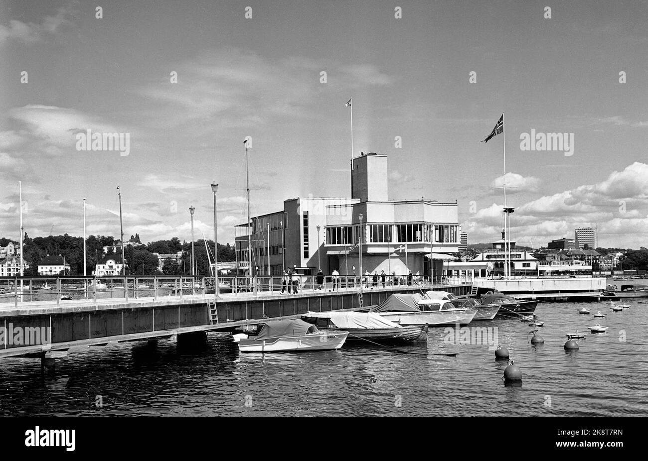 Oslo 19640708 Restaurant Queen dans le fjord d'Oslo. Bâtiment de style Funkis, érigé en 1932. Photo: Hordnes / NTB / NTB Banque D'Images