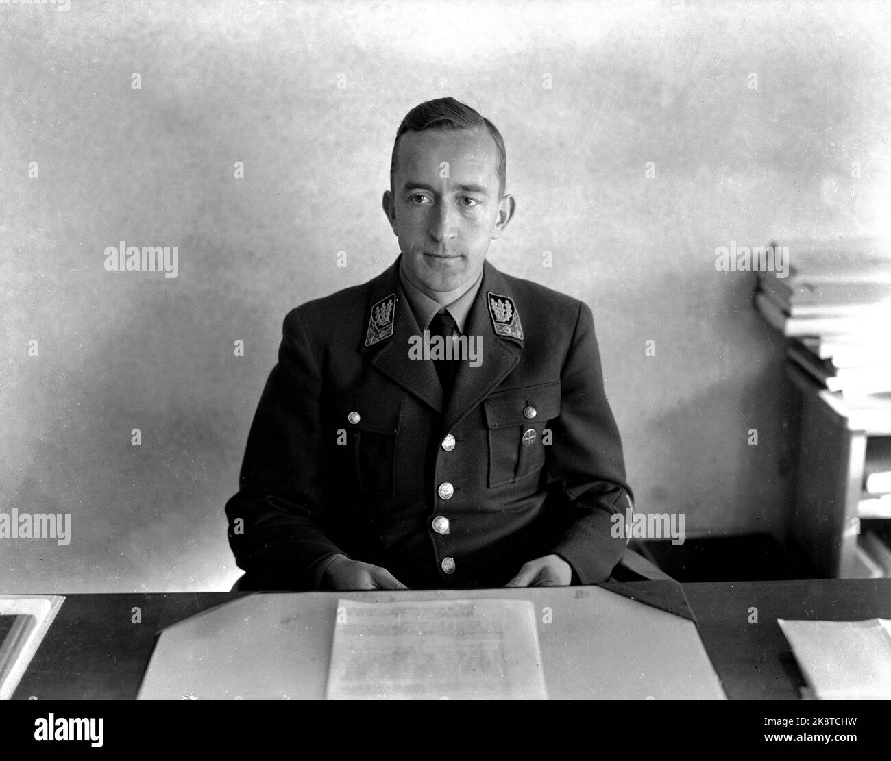 Septembre 1943. Pilote de comté Rolf Holm en uniforme. Photo: Johnsen / NTB Banque D'Images