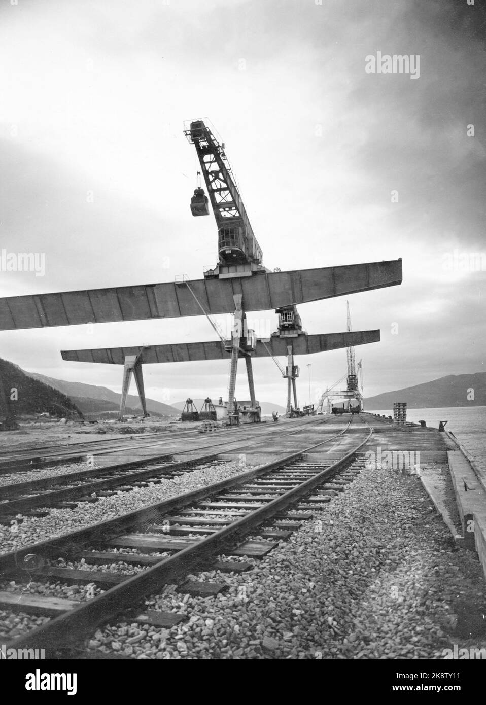 Mo i Rana 19541030. Norsk Jernverk COMME i Mo i Rana er snart