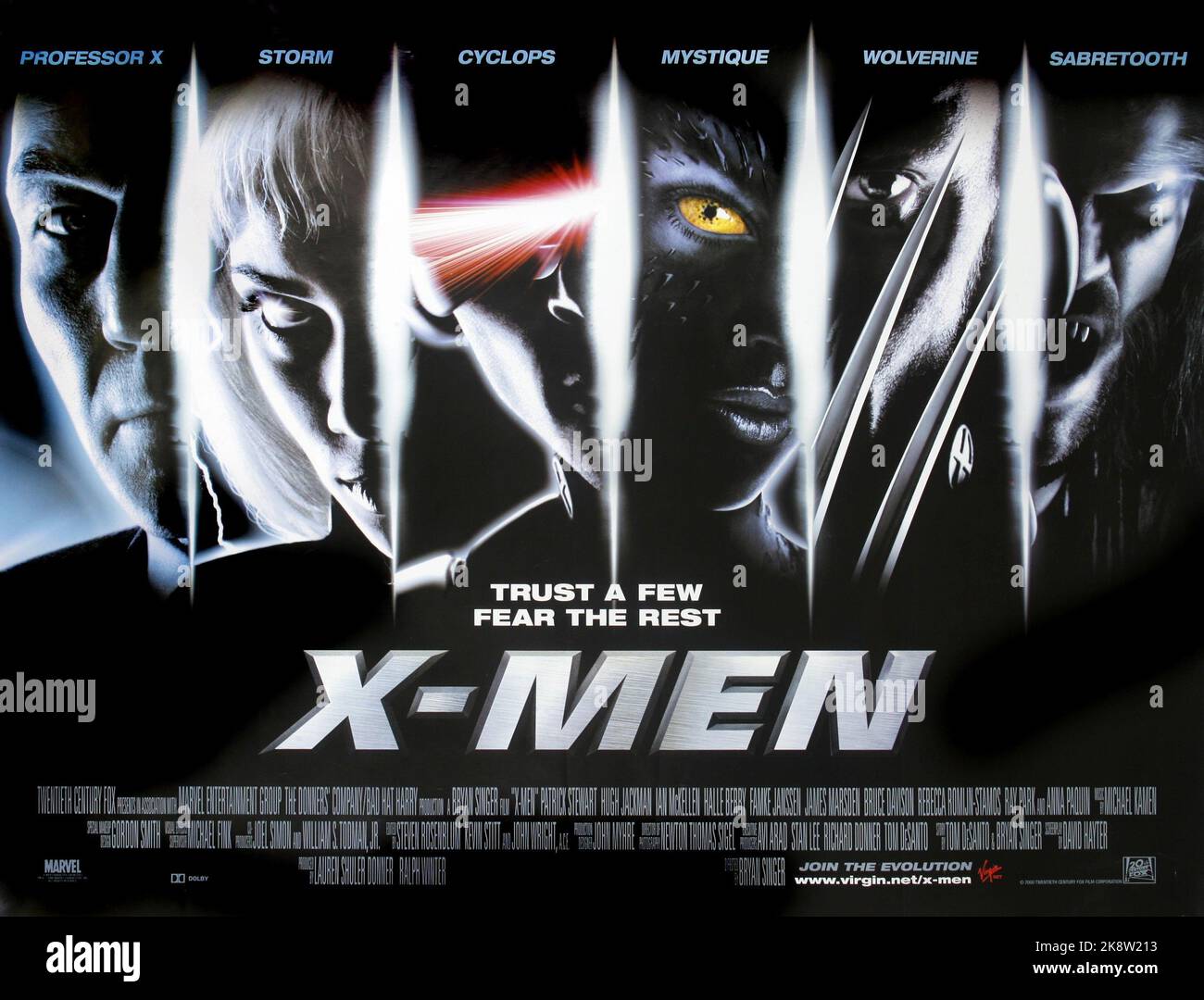 Film Poster film: X-Men (USA 2000) Directeur: Bryan Singer 13 juillet 2000 **AVERTISSEMENT** cette photographie est à usage éditorial exclusif et est le droit d'auteur de 20th CENTURY FOX et/ou le photographe assigné par la Société de film ou de production et ne peut être reproduite que par des publications dans le cadre de la promotion du film ci-dessus. Un crédit obligatoire à 20th CENTURY FOX est requis. Le photographe doit également être crédité lorsqu'il est connu. Aucune utilisation commerciale ne peut être accordée sans l'autorisation écrite de la Société du film. Banque D'Images