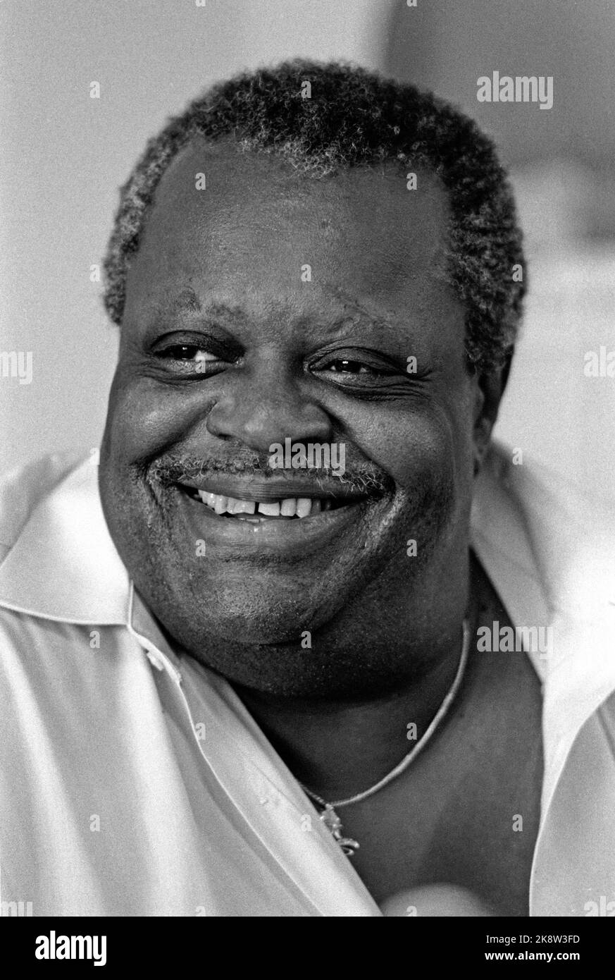 Molde 19870720. Le musicien de jazz Oscar Peterson pendant le festival de jazz à Molde. Portrait. Photo Morten Hvaal / NTB / NTB Banque D'Images