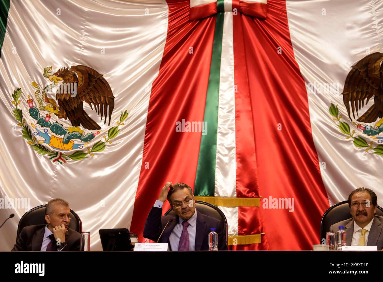 Non exclusif: 24 octobre 2022, Mexico, Mexique: Le directeur de Petróleos Mexicanos, Octavio Romero Oropeza, se présente devant les présidents de Th Banque D'Images