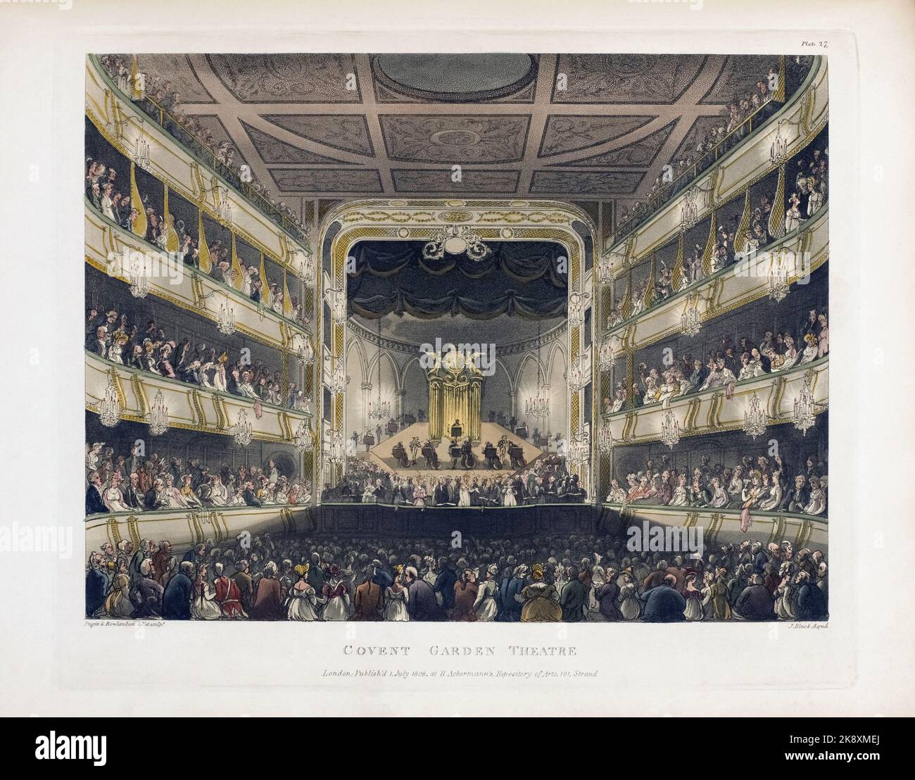 Théâtre Covent Garden. Vers 1808. Après un travail d'August Pugin et Thomas Rowlandson dans le microcosme de Londres, publié en trois volumes entre 1808 et 1810 par Rudolph Ackermann. Pugin était l'artiste responsable des éléments architecturaux des images microcosmes; Thomas Rowlandson a été embauché pour ajouter les figures humaines animées. Banque D'Images