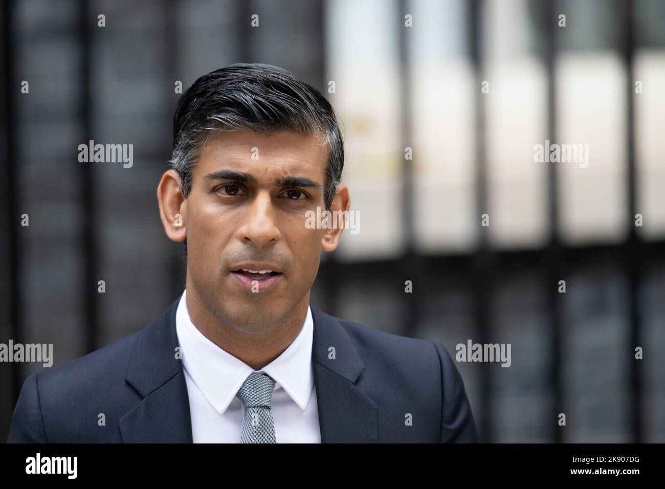 Londres, Royaume-Uni. 25th octobre 2022. Le Premier ministre Rishi Sunak fait sa première déclaration à Downing Street, Londres, Royaume-Uni crédit : Ian Davidson/Alay Live News Banque D'Images