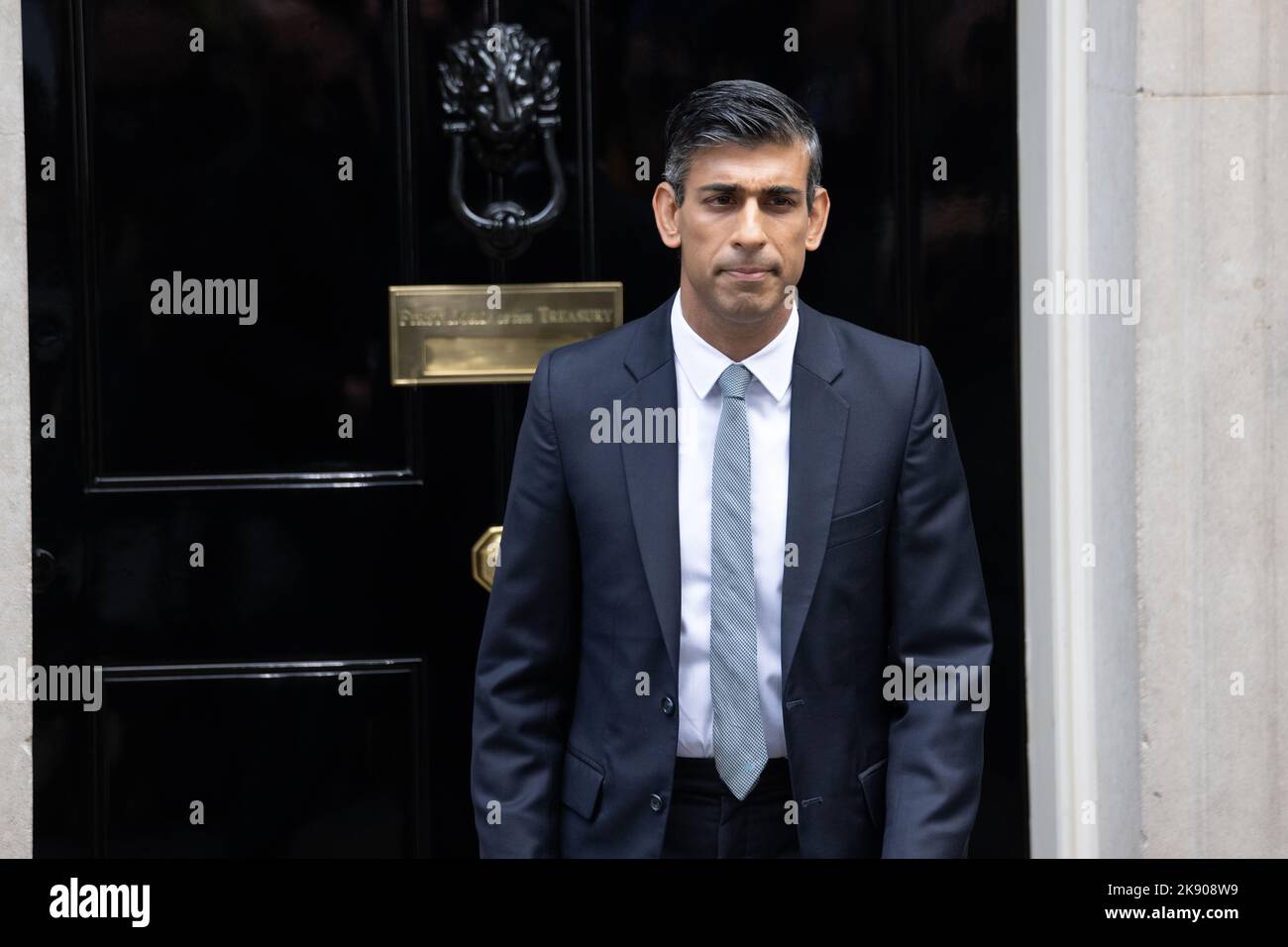 Londres, Royaume-Uni. 25th octobre 2022. Le Premier ministre Rishi Sunak fait sa première déclaration à Downing Street, Londres, Royaume-Uni crédit : Ian Davidson/Alay Live News Banque D'Images