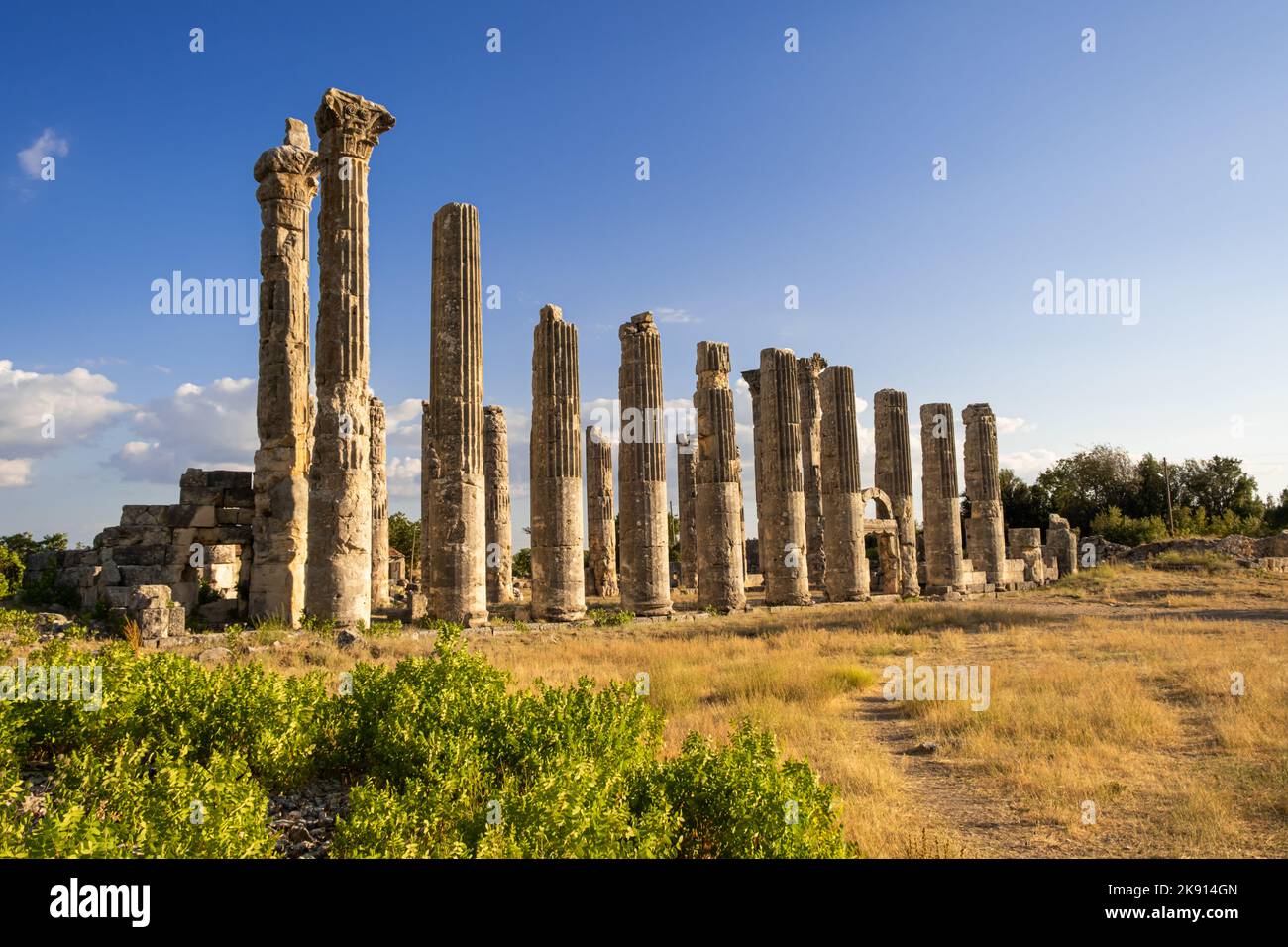 Mersin, Turquie - 10 août 2021 : ruines de la ville antique d'Uzundzhaburch Banque D'Images